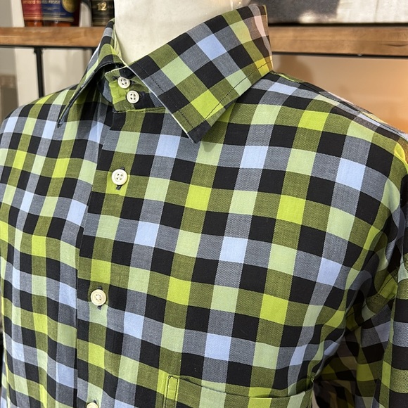 Tom James button down - Picture 2 of 4